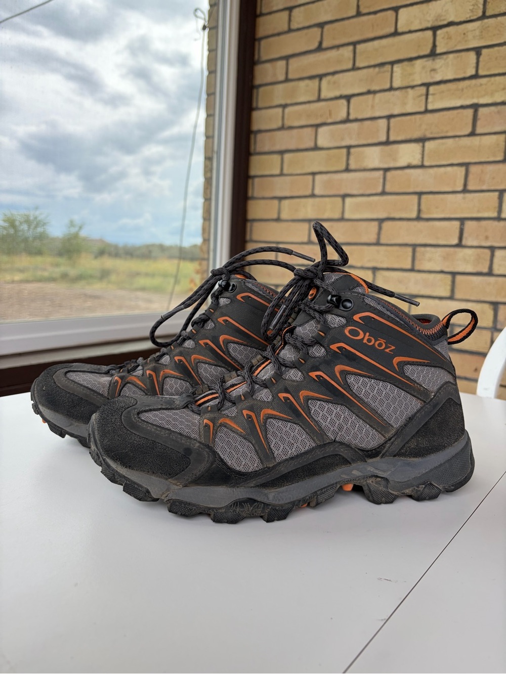 Obōz Scapegoat Mid Hiking Boots Men's 8 Gray Orange Trail Shoes